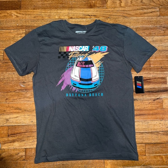 Retro NASCAR tee - Picture 1 of 2